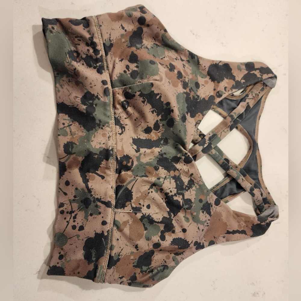 Born primitive sports bra